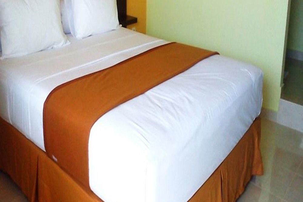 Hotel Keluarga Djagalan Raya Surabaya Luaran gambar